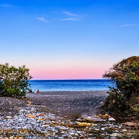 Mare 300m From The Villa Gennadi
