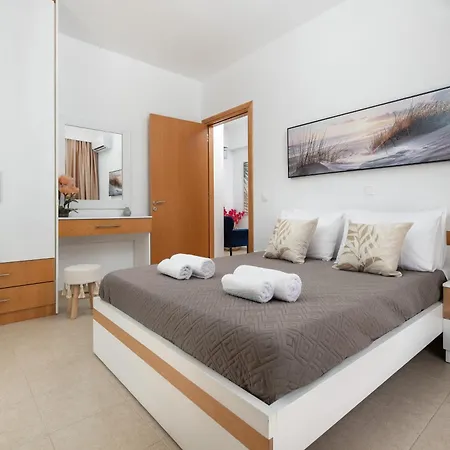 Villa Mare 300m From The